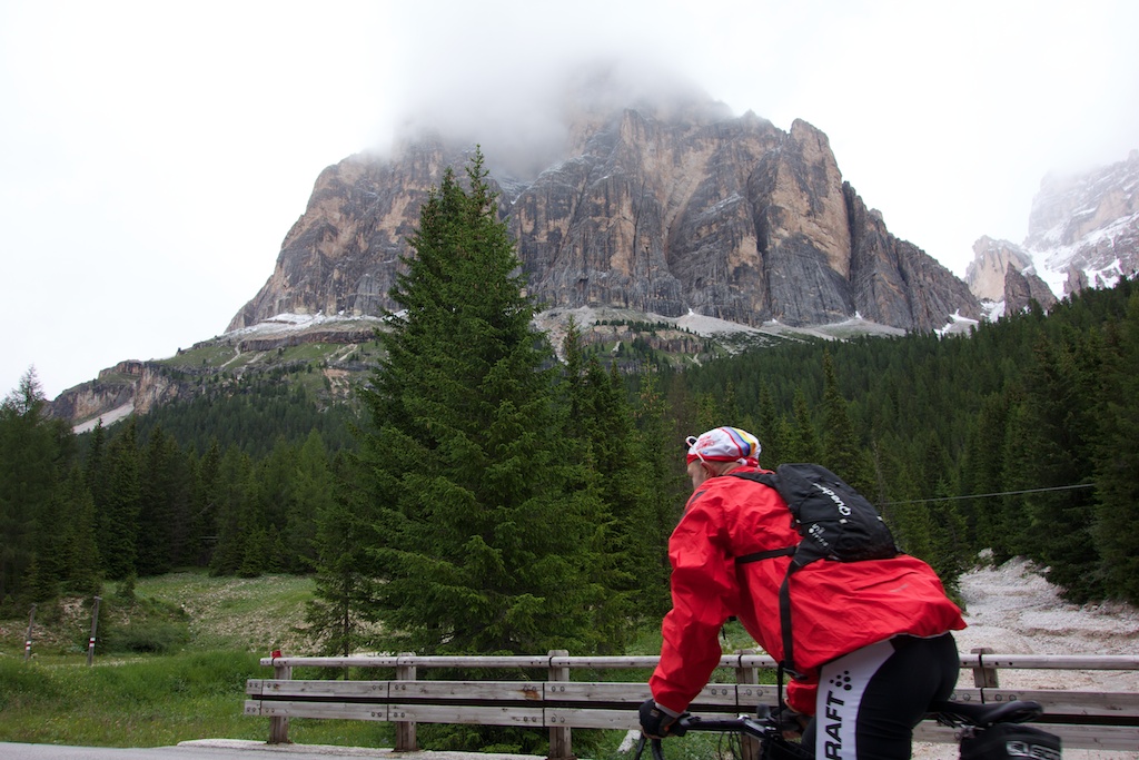 Down to Cortina