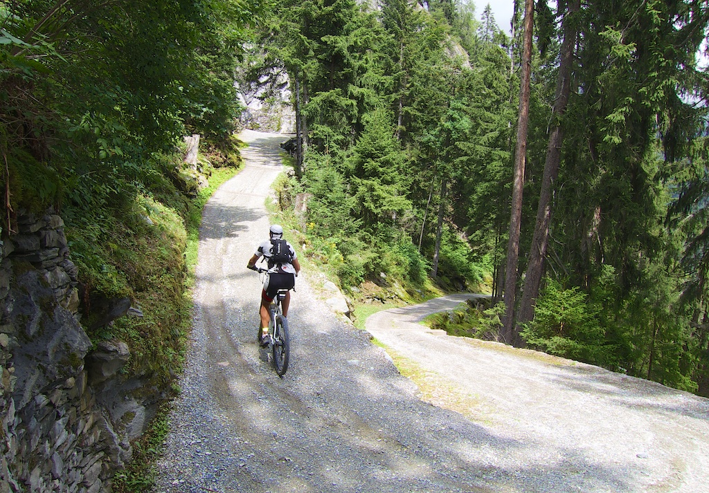 Lots of gravel switchbacks
