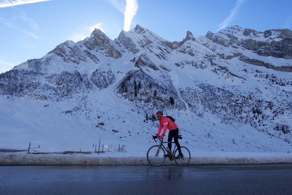 Col des Aravis via Col de la Croix Fry