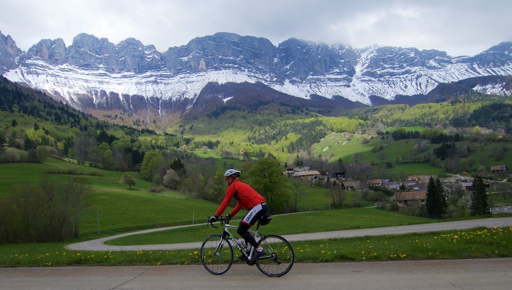 Col Hunting on the Edge of the Vercors